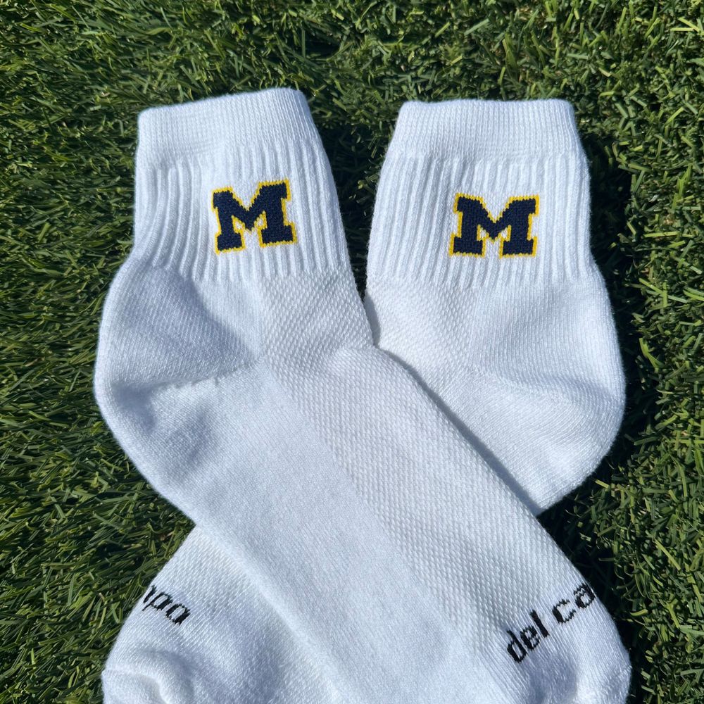 Del Campo Michigan Wolverines Pack golf socks featuring both officially licensed team styles