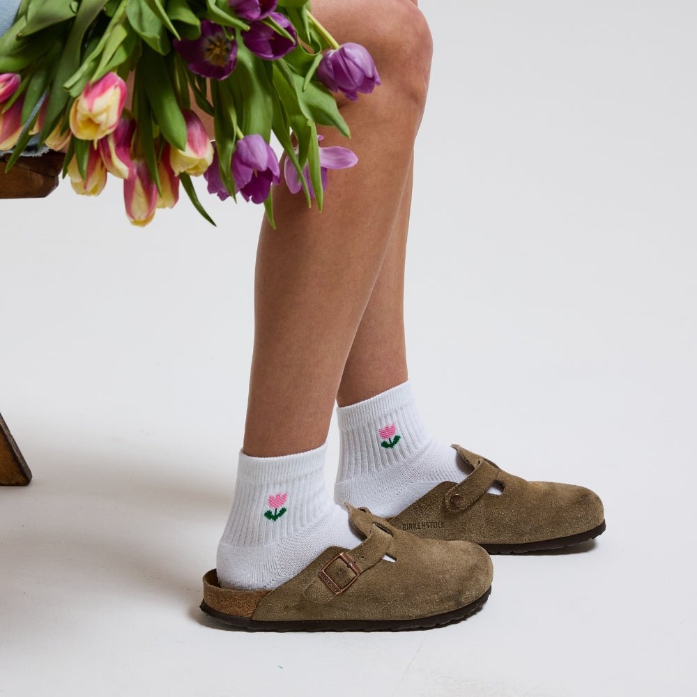 Del Campo Pink Tulip golf socks