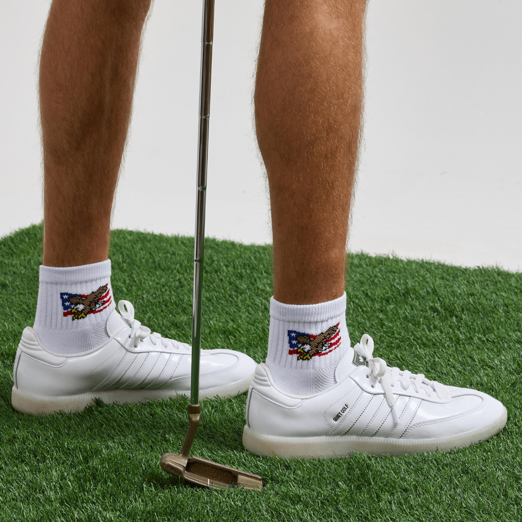 Del Campo Eagle Flag golf socks, lifestyle shot