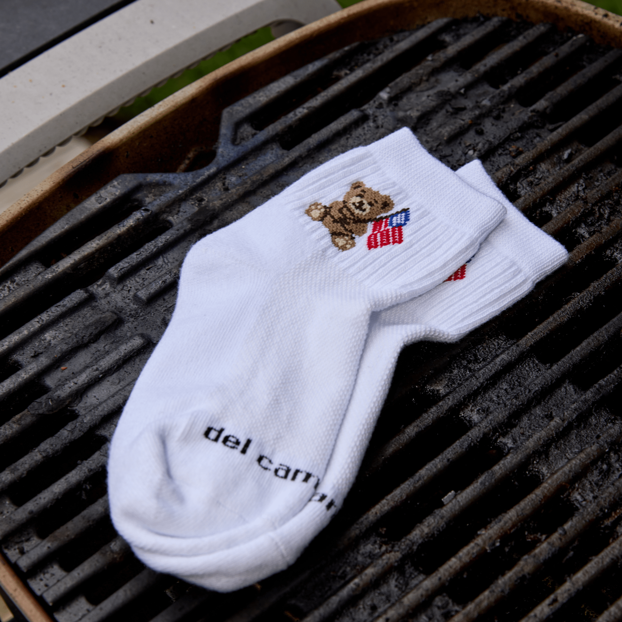 Del Campo American Teddy Bear golf socks, lifestyle shot
