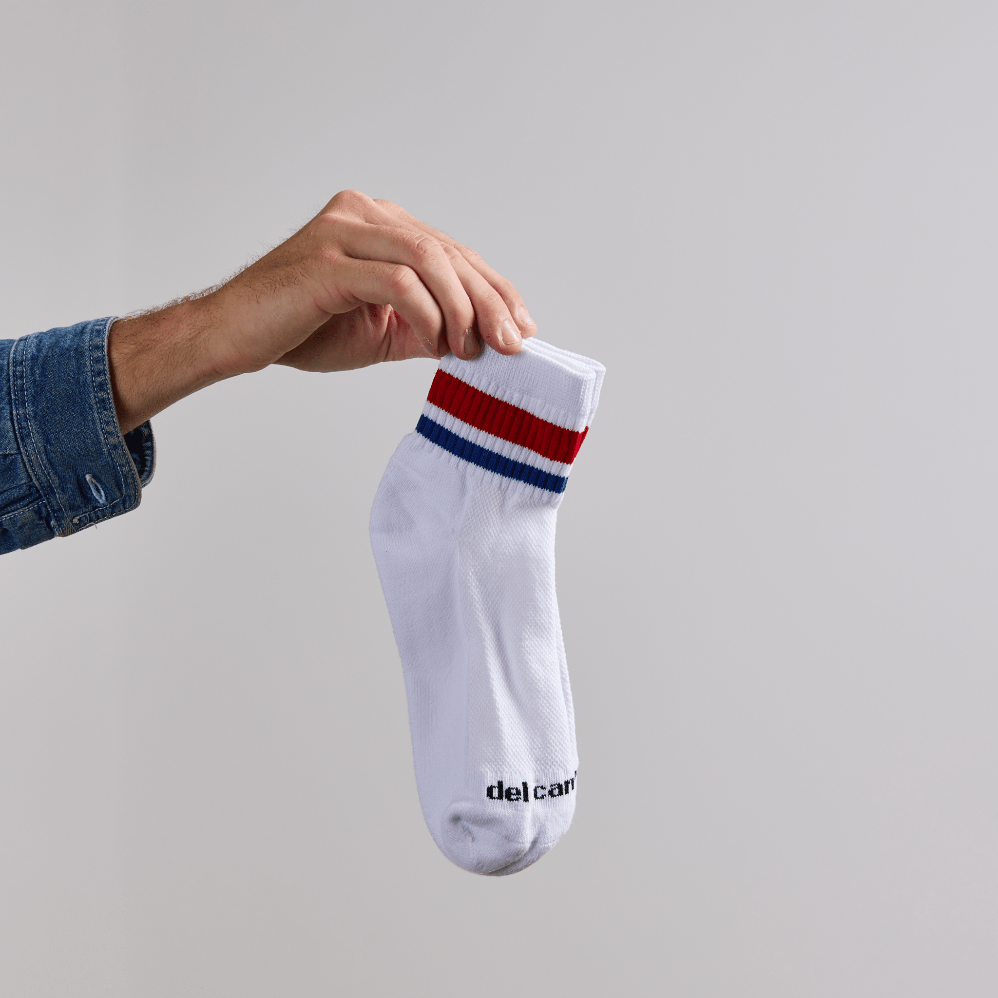 Del Campo Red/Blue Stripes golf socks, lifestyle shot