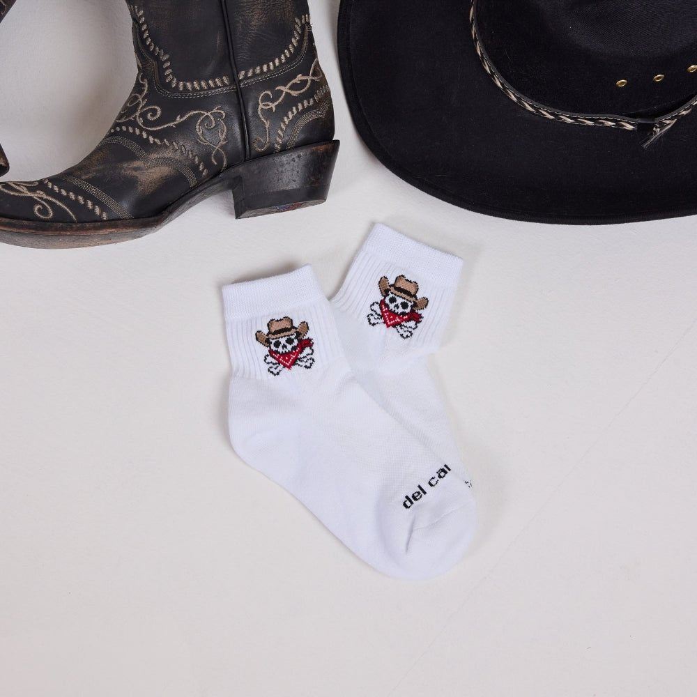 Del Campo Outlaw Crossbones golf socks