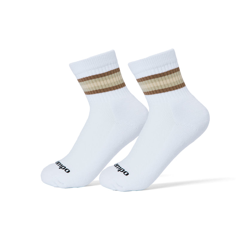 Del Campo Oatmeal 5 Stripe golf socks, on foot